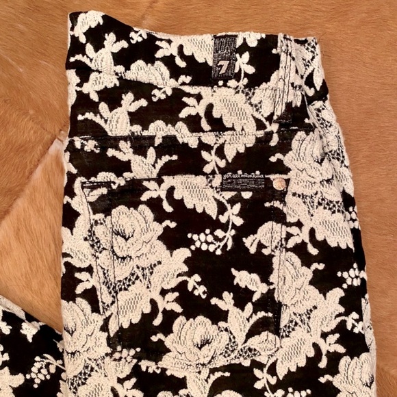 7 FOR ALL MANKIND Lace Floral BLACK & WHITE SKINNY PANTS / JEANS | Sz 29 - Picture 4 of 10